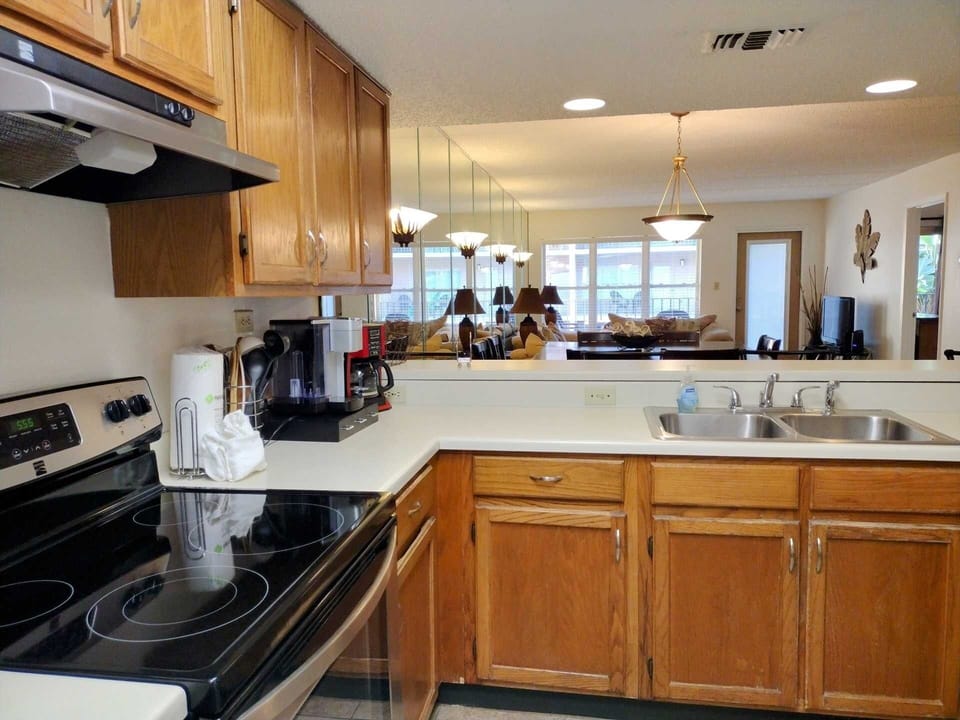 Indoors, Kitchen, Cooktop, Sink, Sink Faucet