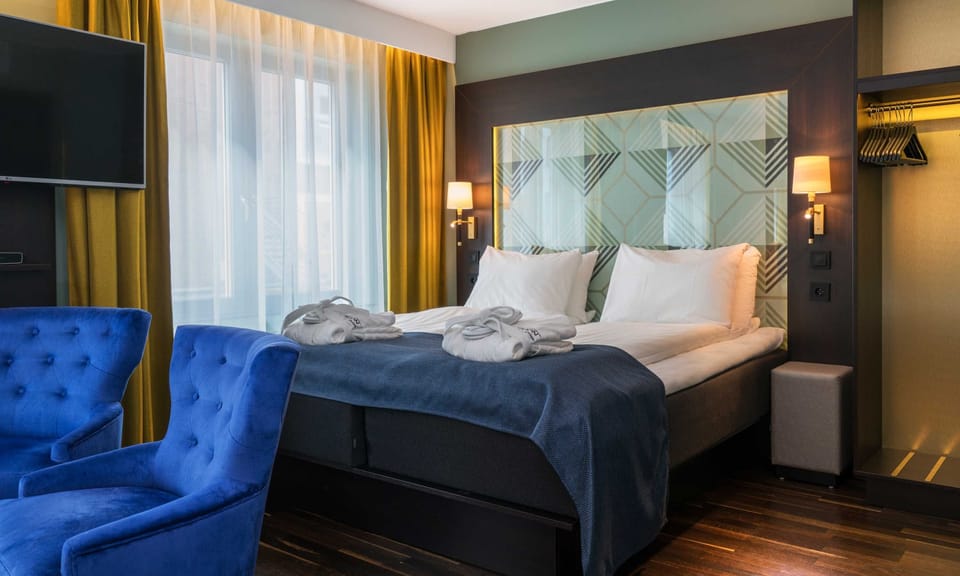 In-room safe, desk, blackout drapes, iron/ironing board