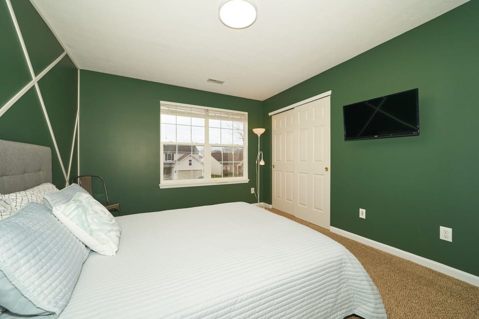 #2 Bedroom upstairs