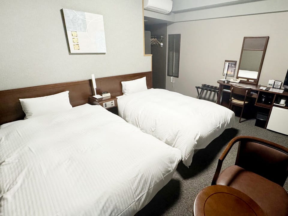 Desk, WiFi (free), bed sheets