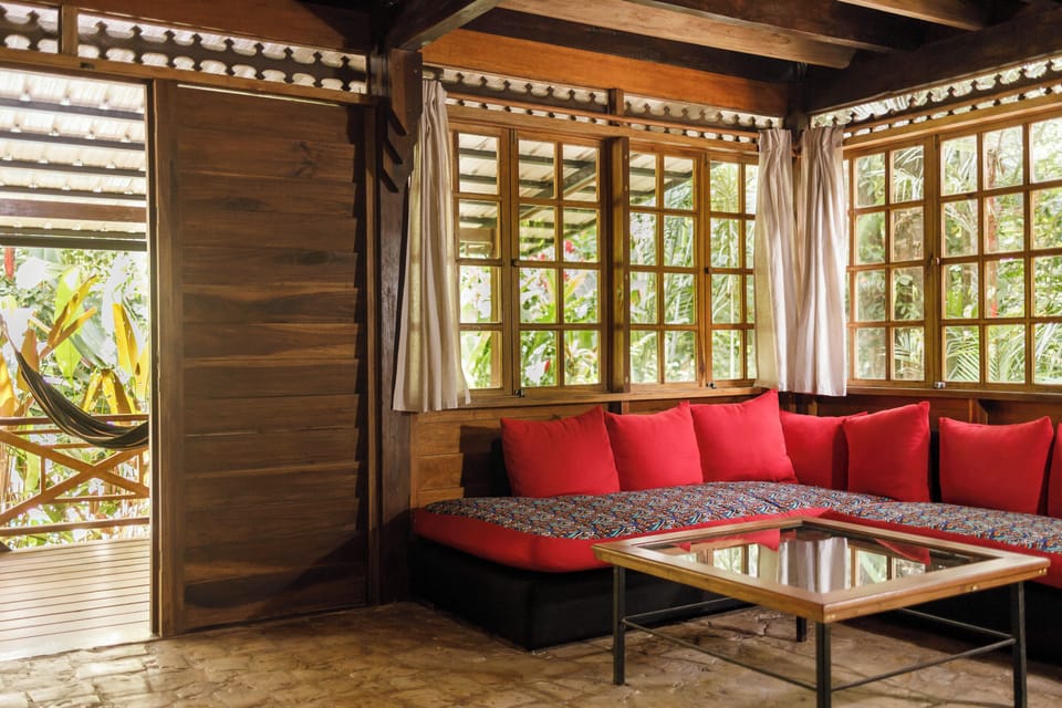 Family Room | Egyptian cotton sheets, in-room safe, WiFi (free), bed sheets