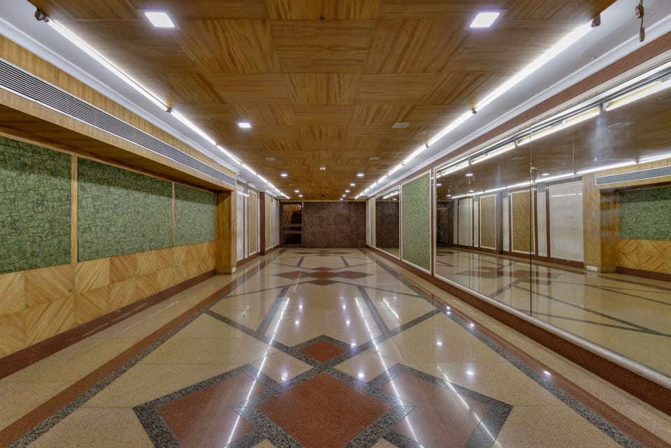 Hotel Ajanta Juhu near Juhu Beach Hotel in Mumbai