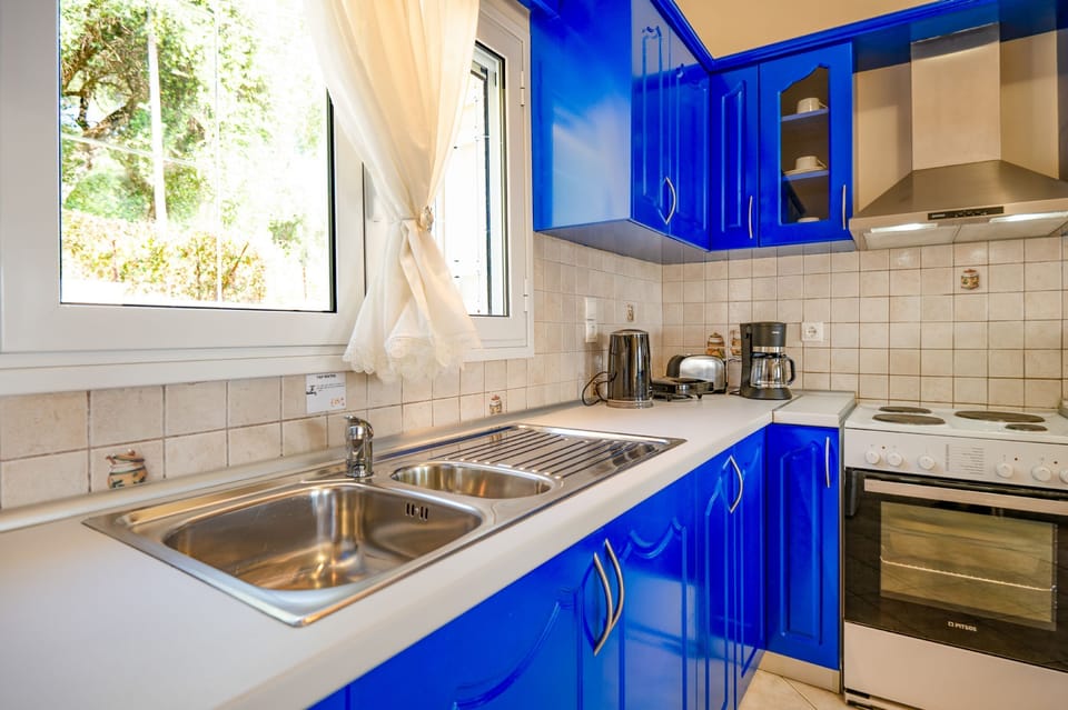 Renovated kitchen with plenty of amenities