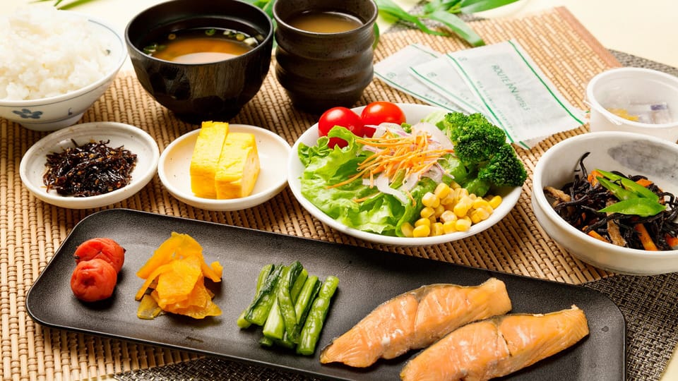 Free buffet breakfast