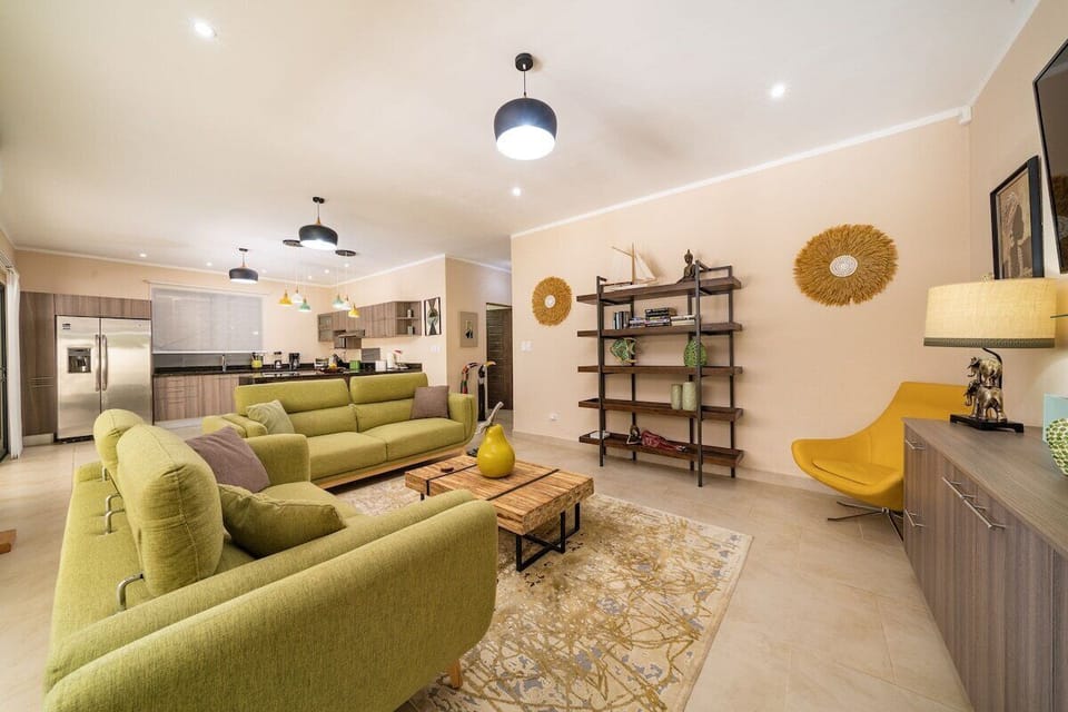 Open plan design. Socialize while cooking!