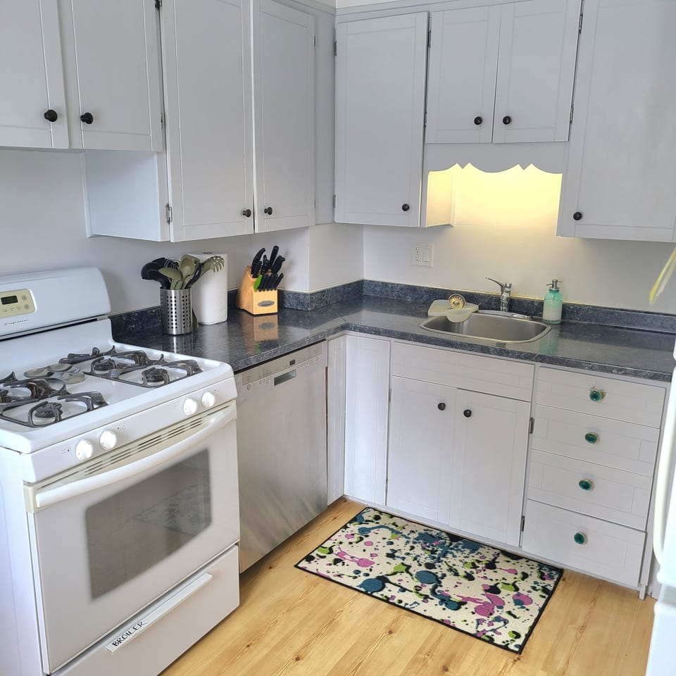 Fully Equiped Kitchen