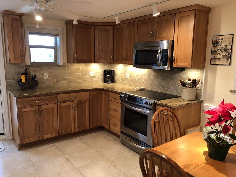 Well-equipped kitchen, all Kitchenaid appliances