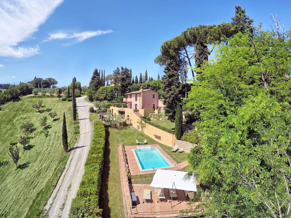 Property, Tree, Real Estate, Grass, House, Land Lot, Rural Area, Plant, Landscape, Residential Area