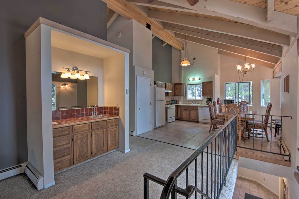 Kitchen | Cooking Basics | Upper Level