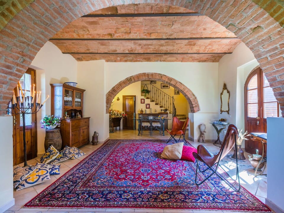 Property, Window, Hall, Building, Interior Design, Flooring, Floor, Decoration, House, Wood