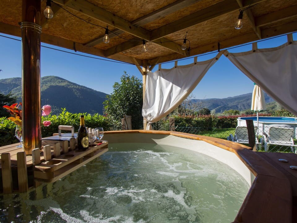 Water, Plant, Property, Building, Sky, Shade, Mountain, Outdoor Furniture, Swimming Pool, Eco Hotel