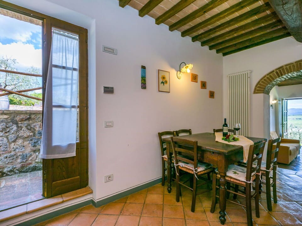 Table, Furniture, Wood, Window, Chair, Lighting, Building, Interior Design, Houseplant, Floor