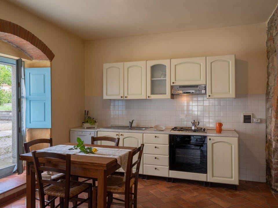 Countertop, Cabinetry, Furniture, Tap, Sink, Kitchen Sink, Window, Kitchen, Wood, Table