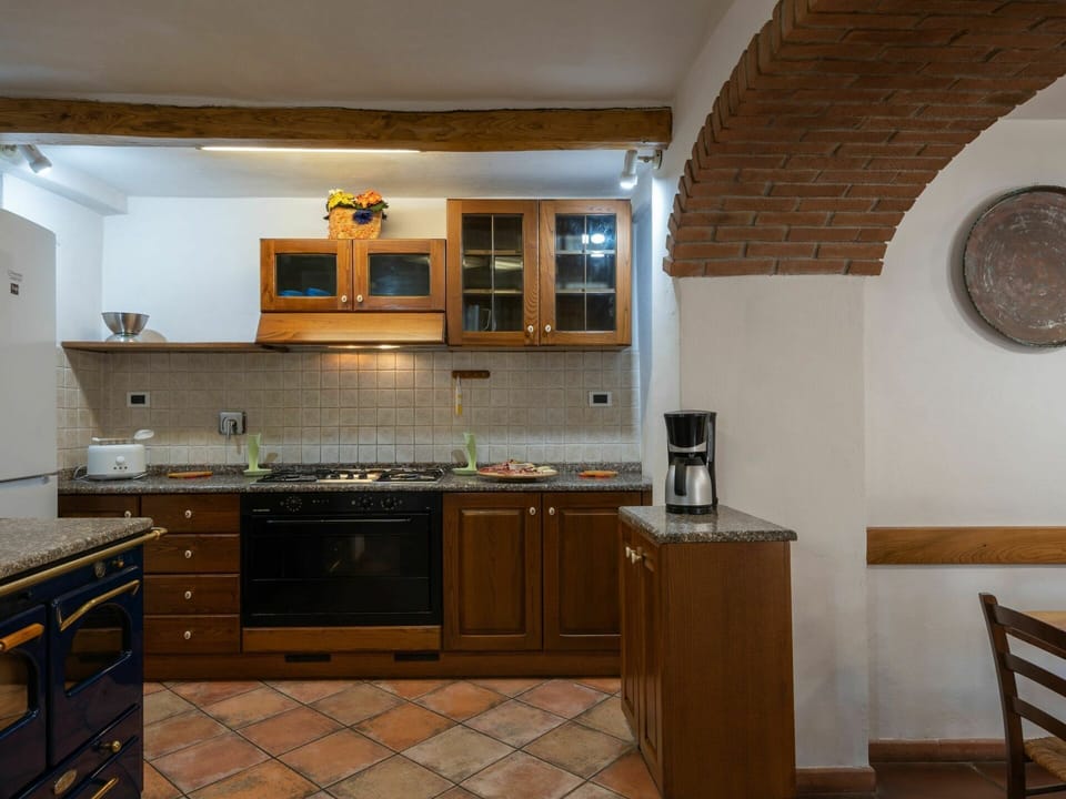 Cabinetry, Countertop, Property, Furniture, Sink, Tap, Kitchen Sink, Plumbing Fixture, Wood, Kitchen Stove