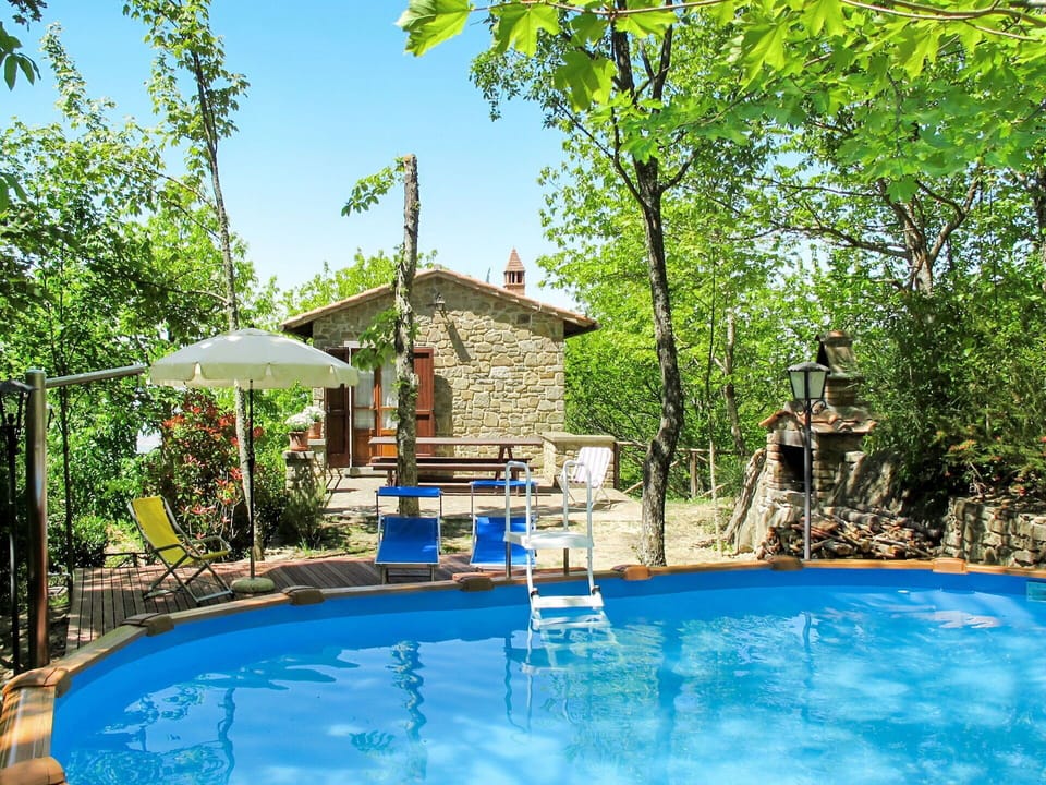 Swimming Pool, Cottage, Backyard, Garden, Eco Hotel, Yard, Landscaping, Outdoor Furniture, Farmhouse, Resort