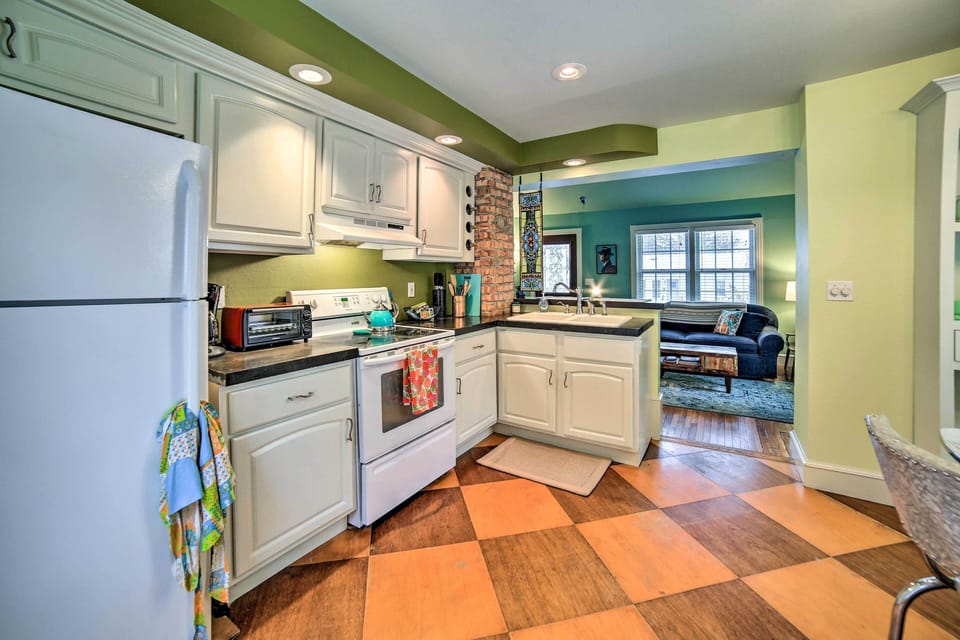 Kitchen | Blender | Coffee Maker | Toaster