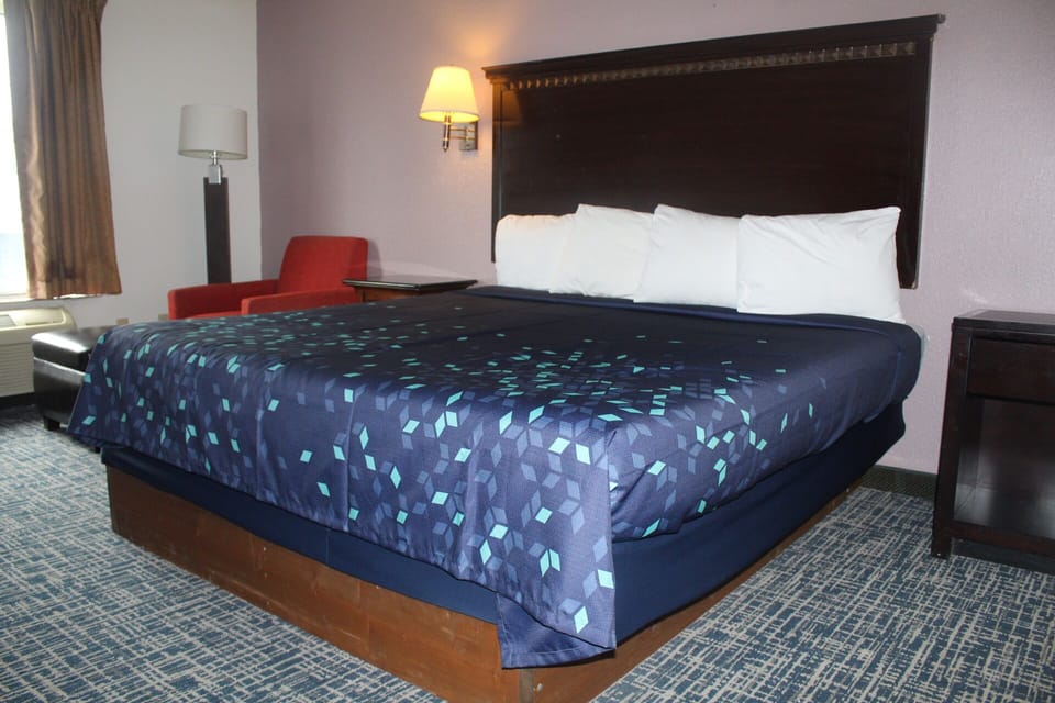 Individually decorated, individually furnished, iron/ironing board
