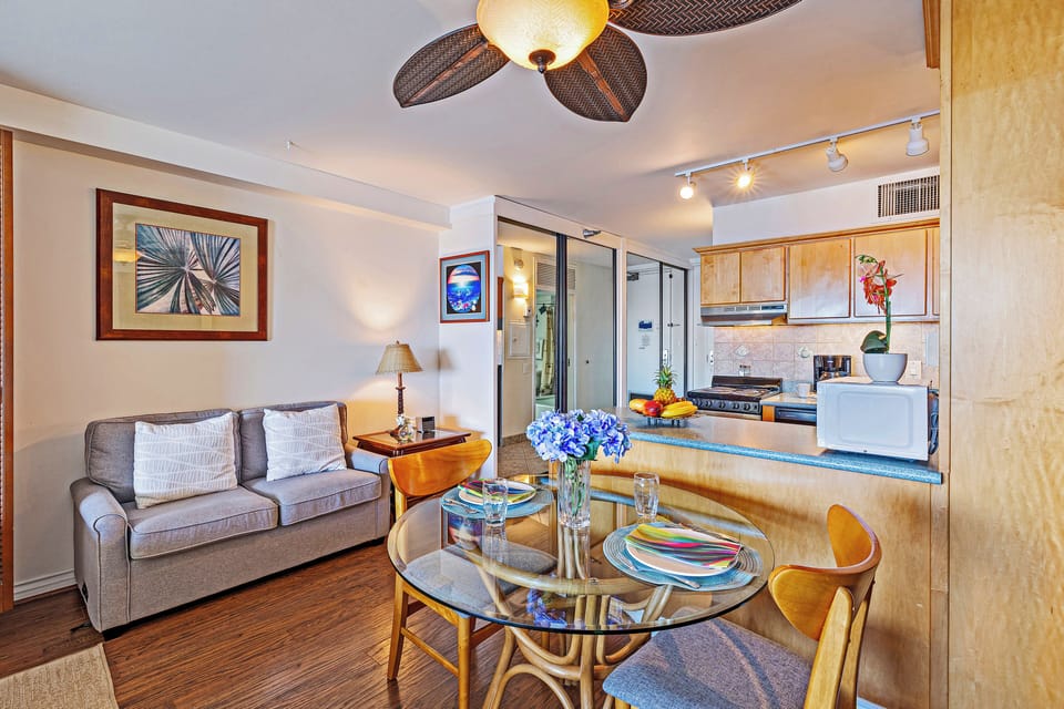 Dining by Kitchen
