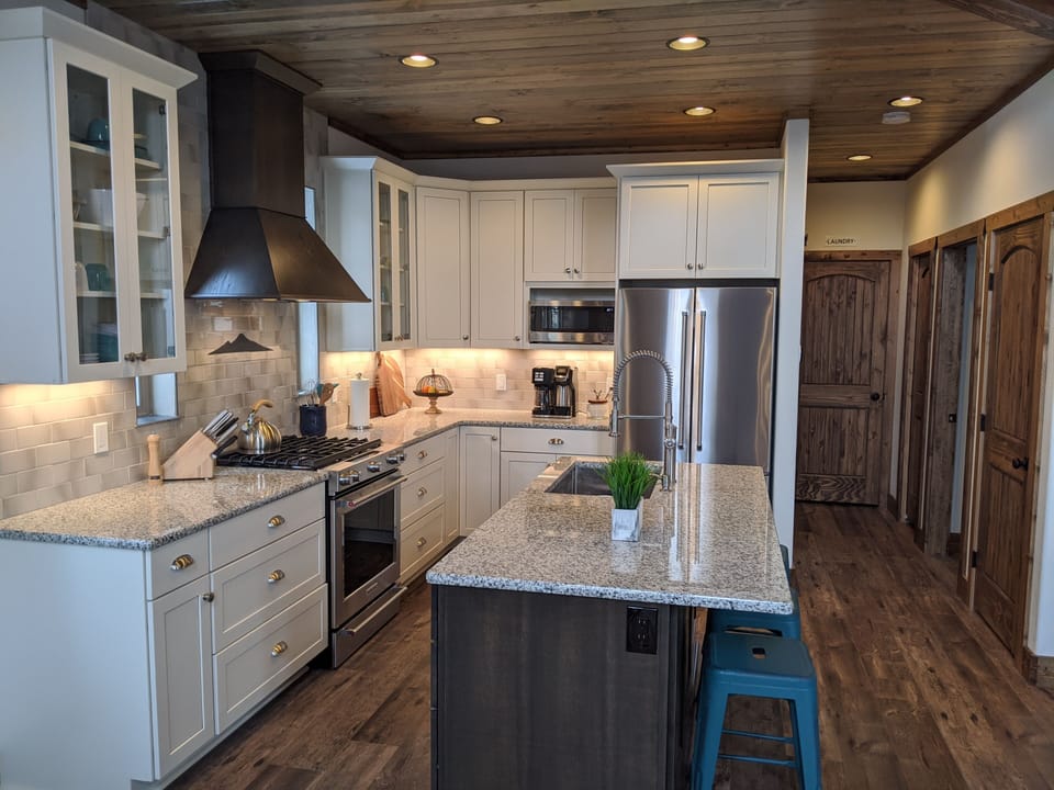 Gas stove top, high end KitcheAid appliances
