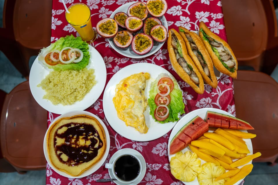 Daily local cuisine breakfast for a fee