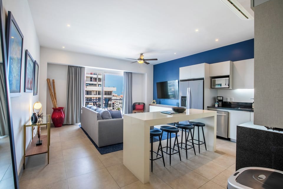 Kitchen and living room layout