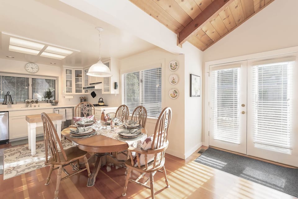 Dining Area Next to the Kitchen