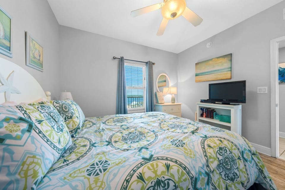 Crystal Shores West 1006 Bedroom 2