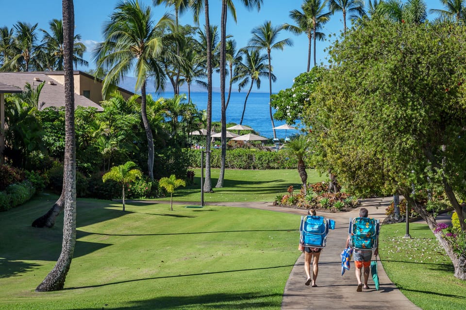 A short walk to the beach!