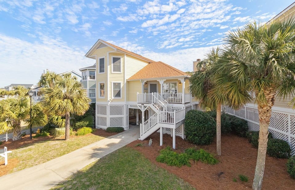 54 Pelican Bay Welcome