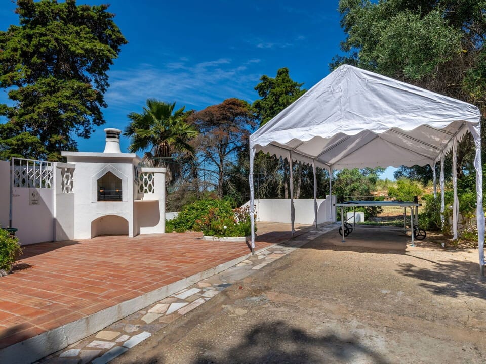 Shade, Gazebo, Outdoor Structure, Pavilion, Garden, Canopy, Column, Yard, Design, Landscaping