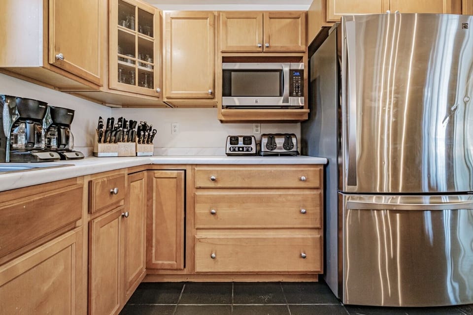 Kitchen (2)