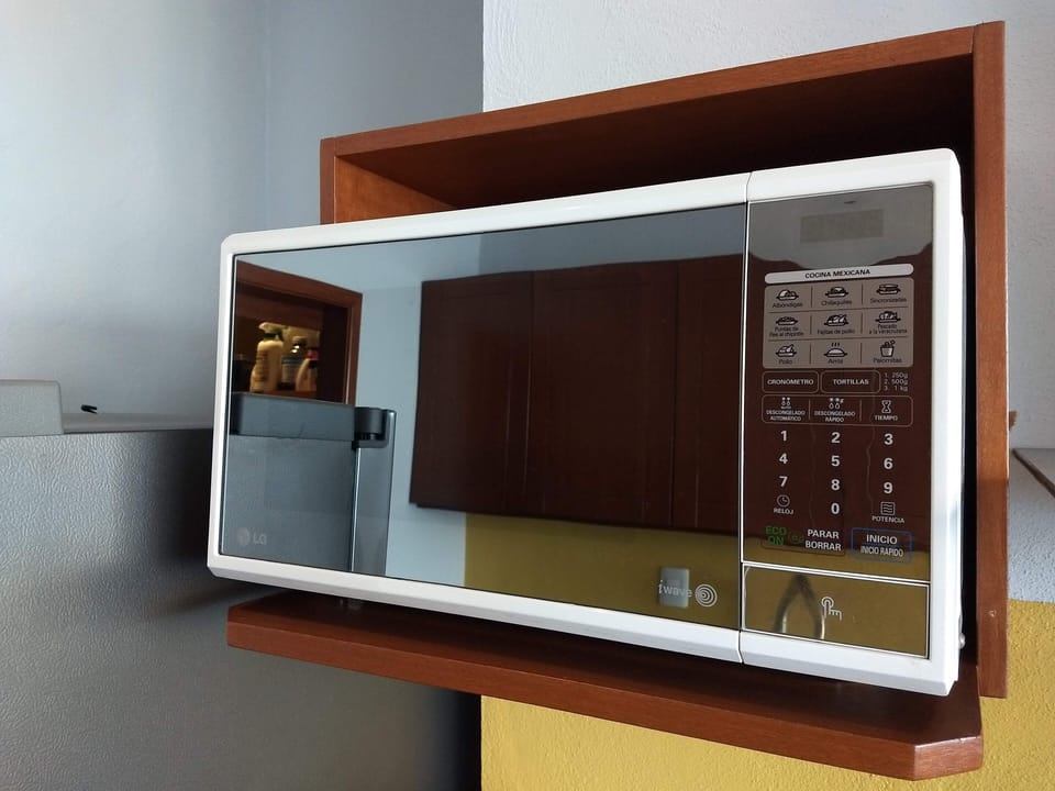 Microwave
