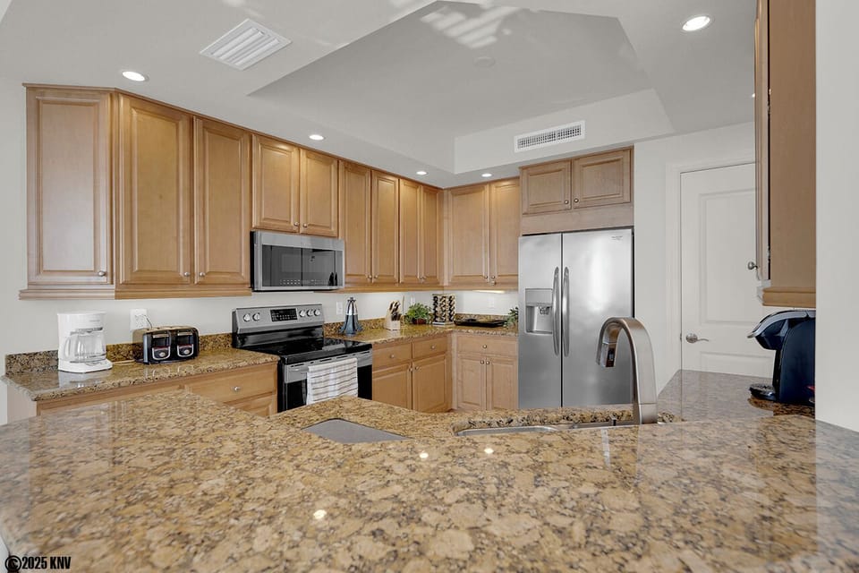 Fabulous Kitchen with granite countertops and new appliances