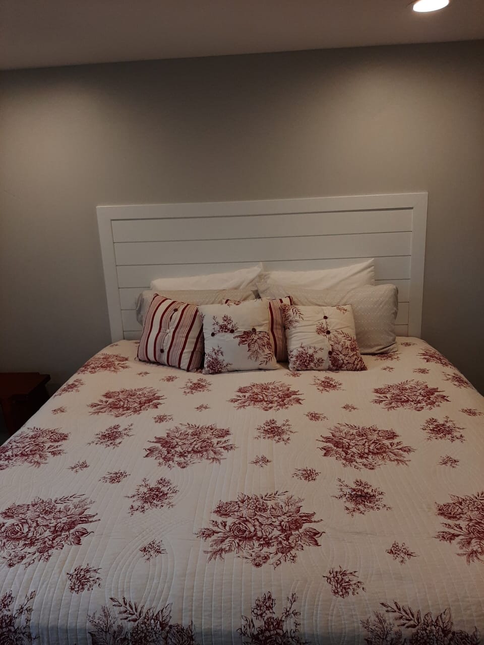 Main Bedroom (King)