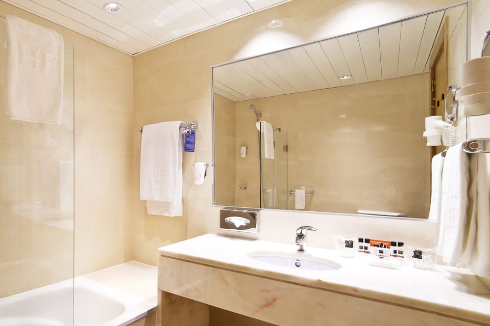 Hair dryer, towels
