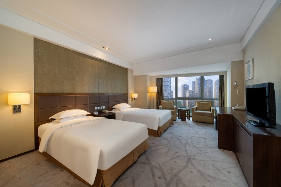 Minibar, in-room safe, desk, blackout drapes