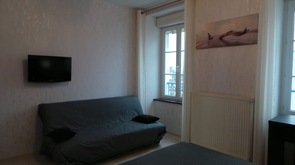 Superior Double Room | Premium bedding, individually decorated, individually furnished, desk