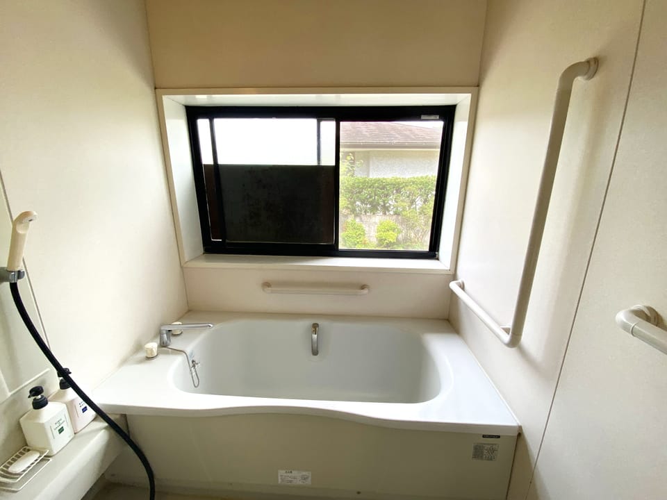 Annex Japanese Western Style Room with Bathroom | Bathroom | Combined shower/tub, spring water tub, free toiletries, hair dryer