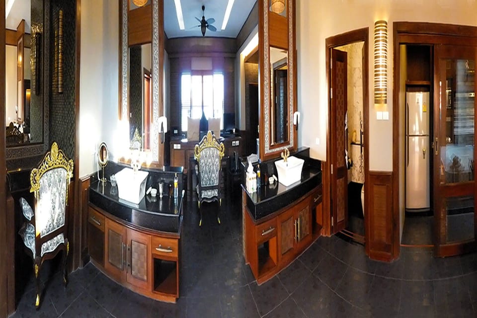 Pool Villa Seaview  | Bathroom | Hair dryer, bathrobes, slippers, towels