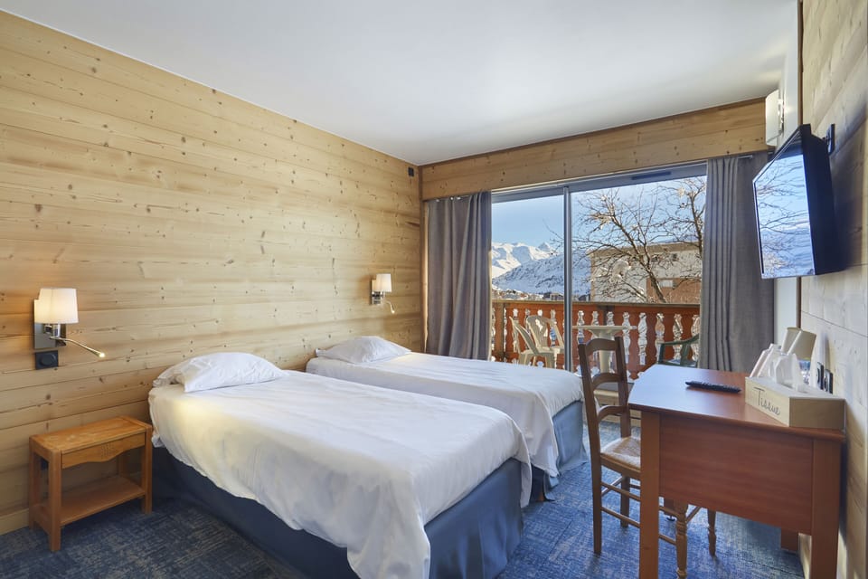 Standard Twin Room | Free WiFi, bed sheets