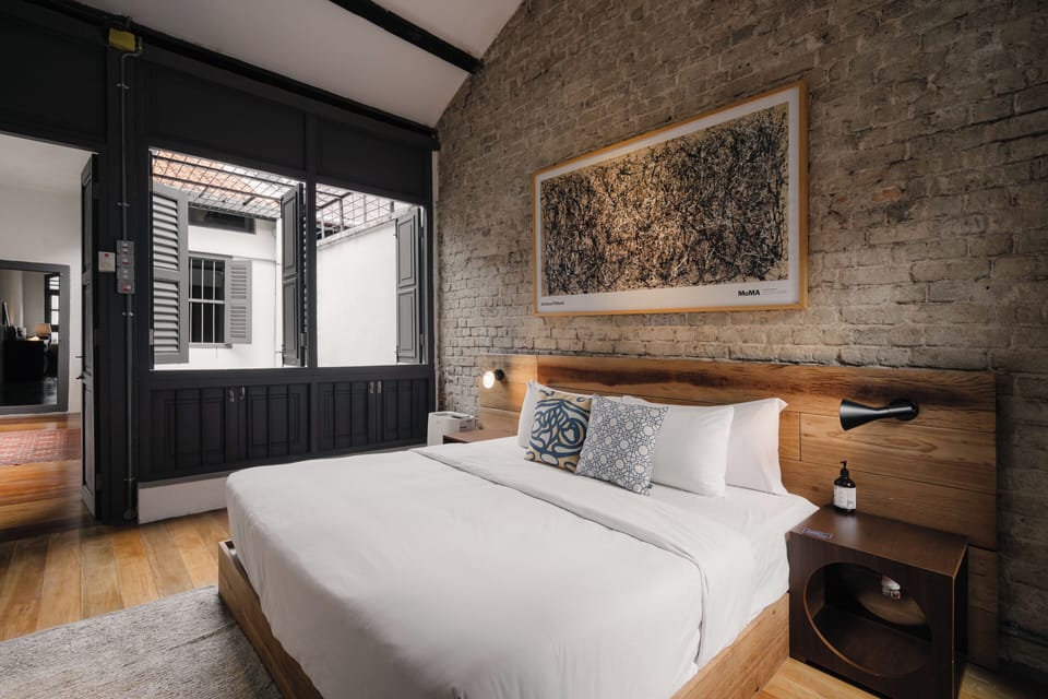 Townhome, Multiple Beds, City View (Not On Site) | Down comforters, pillowtop beds, minibar (free items), in-room safe