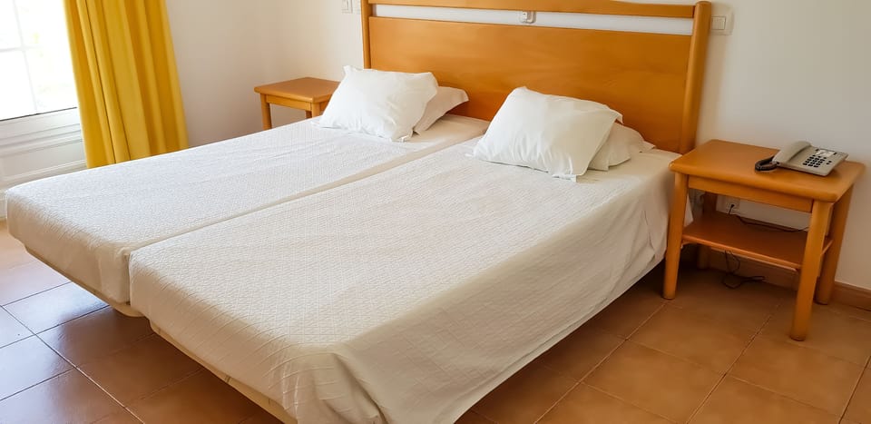 Superior Room | Minibar, desk, laptop workspace, WiFi (surcharge)