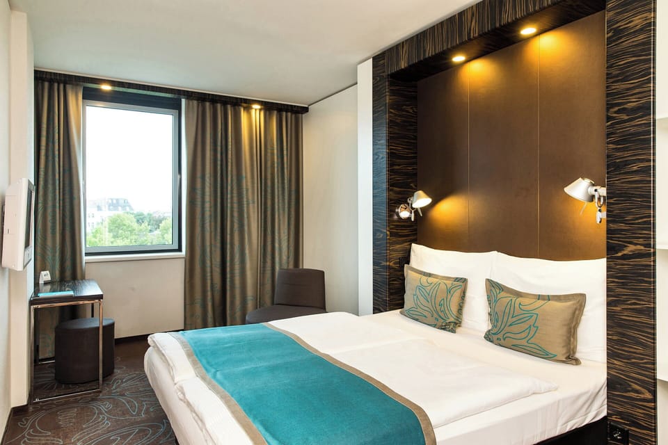Room (THE ONE) | Soundproofing, free WiFi, bed sheets