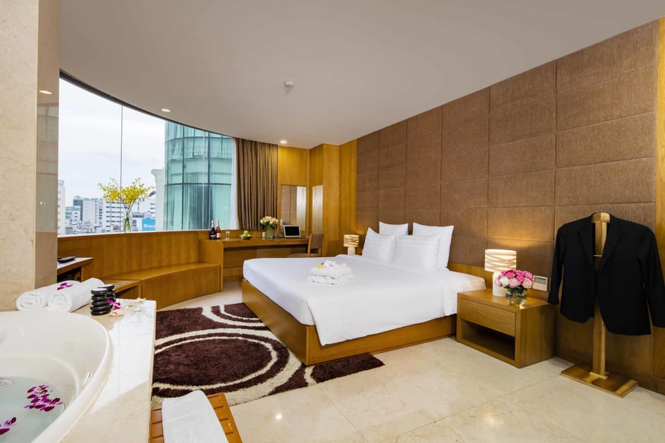 Executive Suite- City View | City view