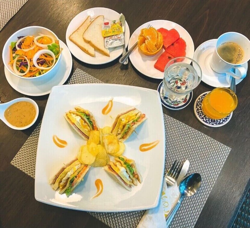 Breakfast meal