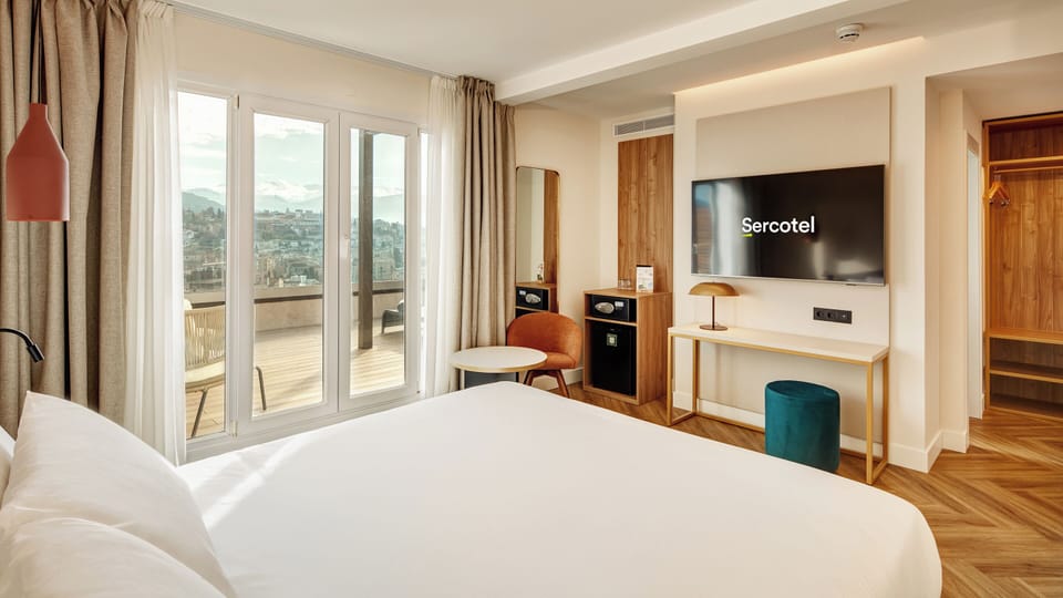 Room, Terrace (Previum) | Minibar, in-room safe, desk, soundproofing
