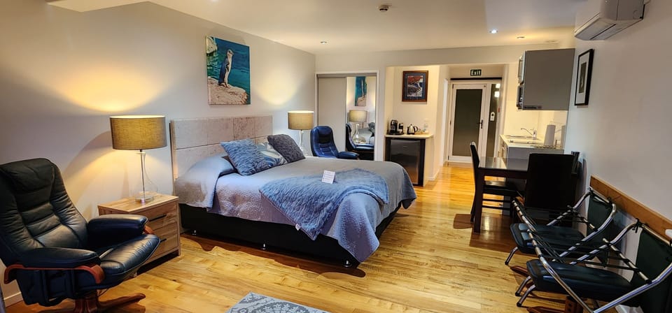 Deluxe Double or Twin Room | Premium bedding, in-room safe, individually decorated