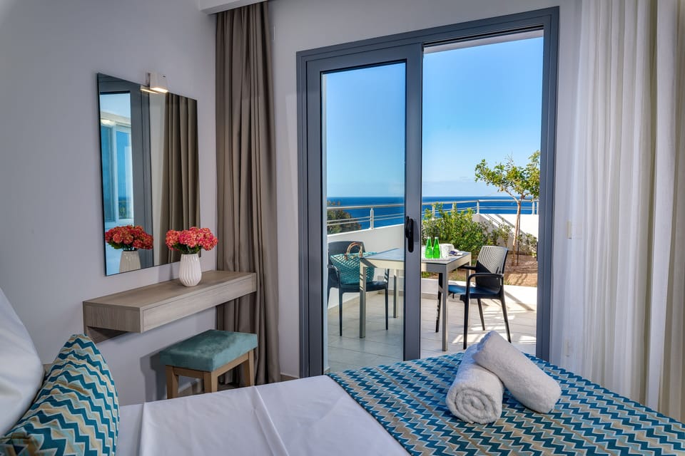 Basic Apartment | In-room safe, individually decorated, individually furnished