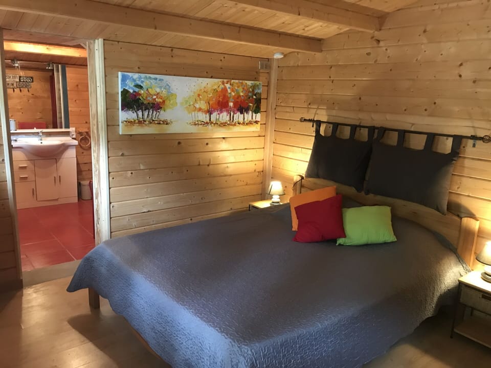 Standard Chalet, Ensuite, Pool View
