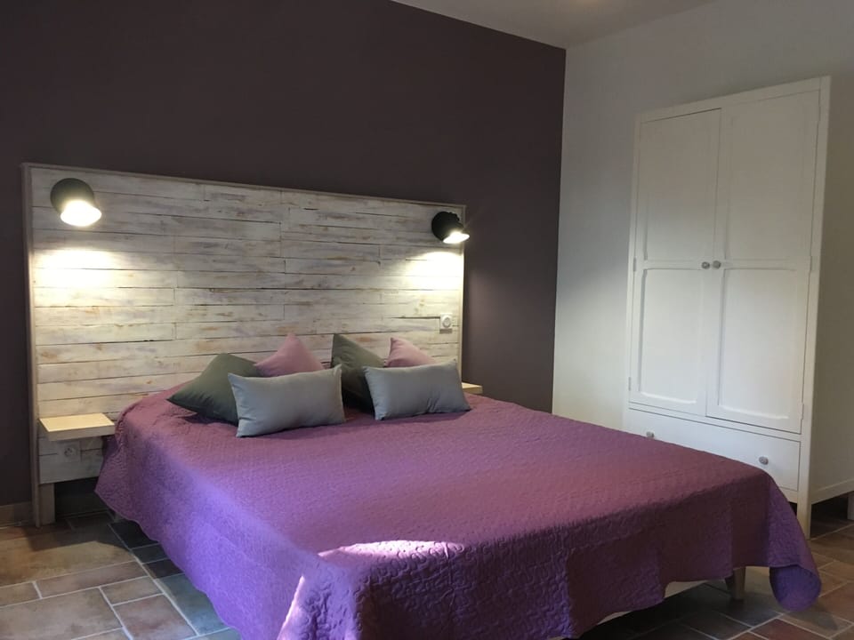 Superior Double Room, Private Bathroom, Pool View
